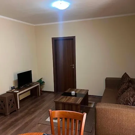 Argisht Palace 2-bedroom With Parking Apartment *